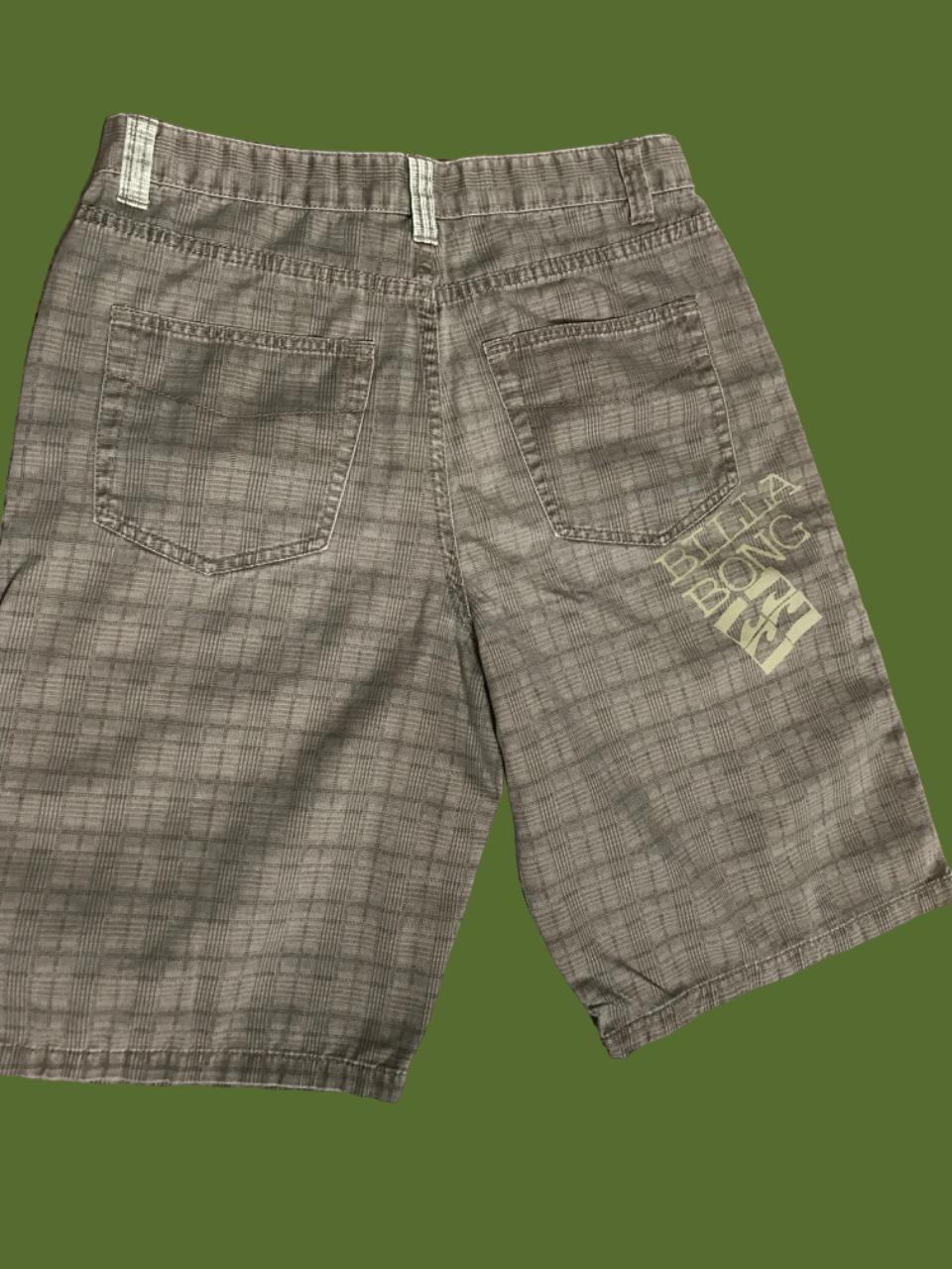 Billabong / kurze Hose / 30 (XL)