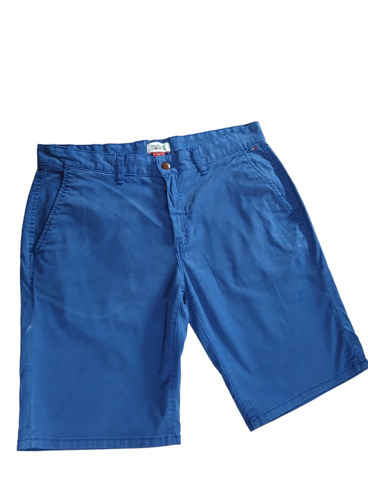 Tommy Hilfiger / kurze Hose / W34